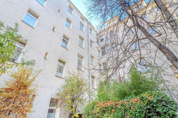 Fassade Seitenflügel