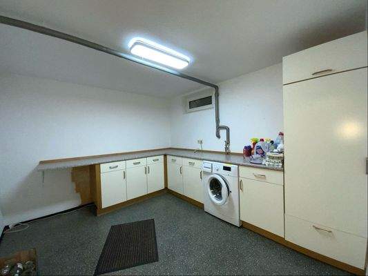 KG - Kellerraum 4 - Waschküche