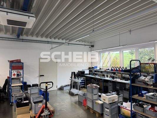 stabiler Boden mit Hubwagen befahrbar