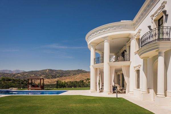Photo: Villa in Marbella East