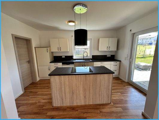 großer Küchenbereich