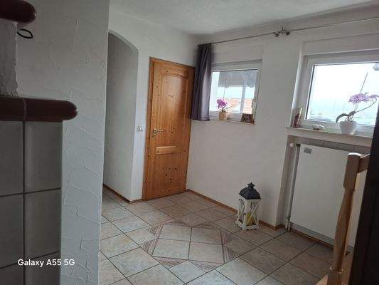 09 Flurbereich mit Gäste WC