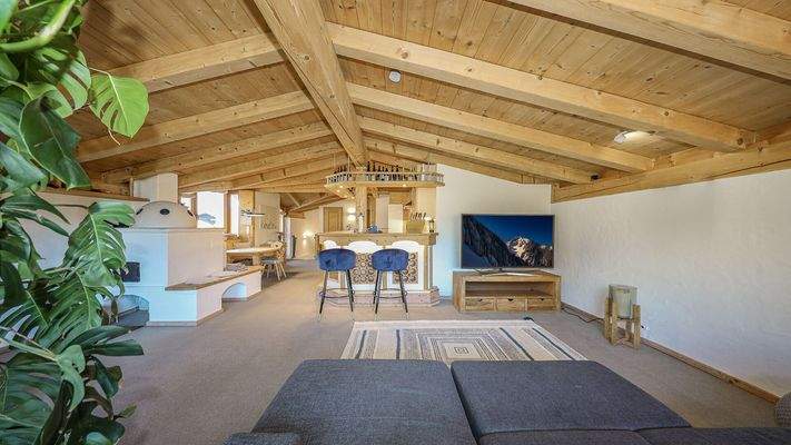 KITZIMMO-Exklusive Dachgeschosswohnung in Toplage mieten - Immobilien Going.