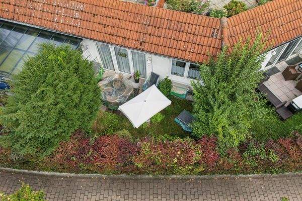 Drohnenaufnahme Garten