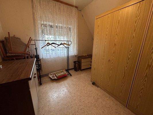 Ankleide oder Büro - DG