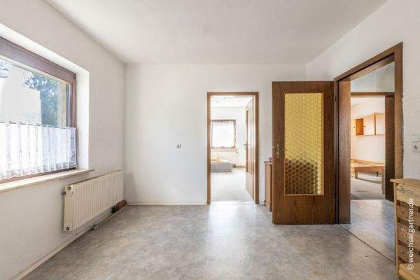 Zimmer 1 / Küche - im OG