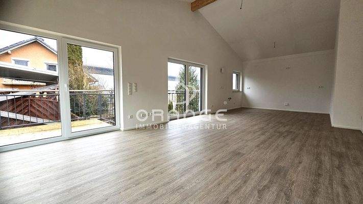 Wohnbereich Blick zur Küche