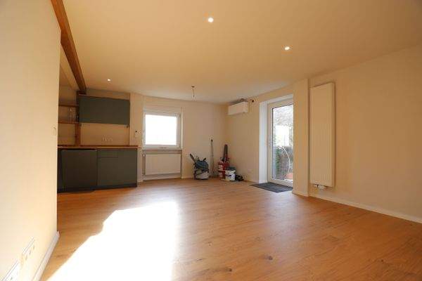 Wohnung EG: Wohn- & Essbereich