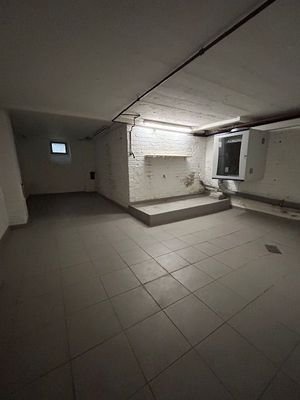 34 Keller.jpg