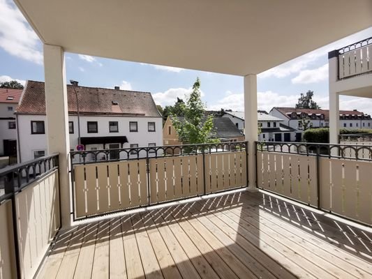 Großer Balkon - Südausrichtung