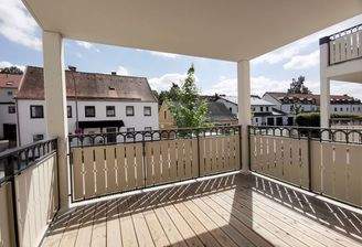 Großer Balkon - Südausrichtung