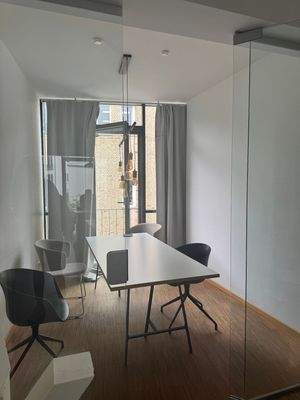 Besprechungsraum (2).jpeg