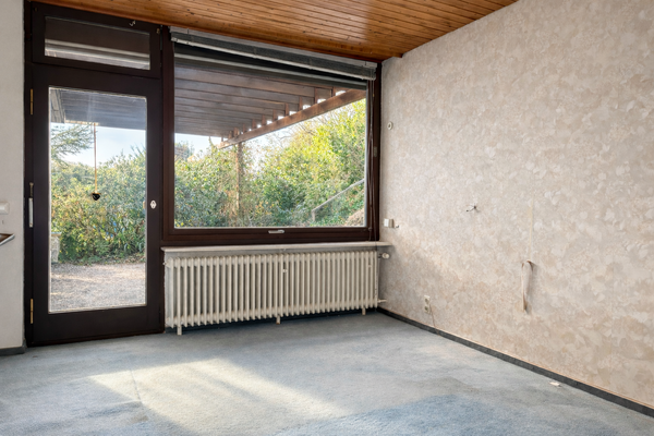 SCHLAFEN I OG - KI-GENERIERT