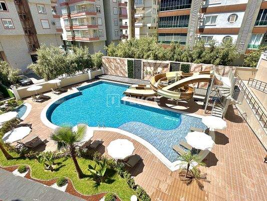 Stylish Flats in a Complex with Pool and Parking in Alanya