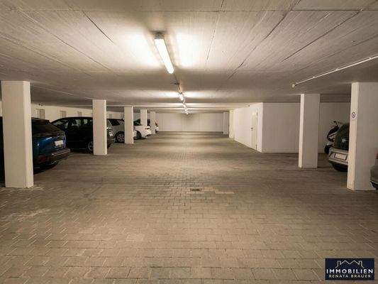 2 Stellplätze in der Tiefgarage