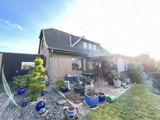 Hausansicht vom Garten