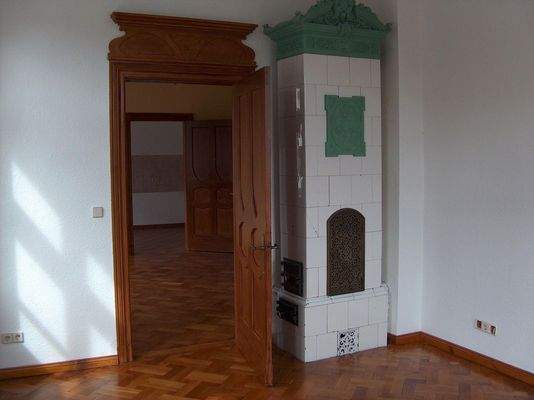 Eckzimmer historischer Ofen