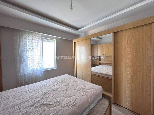 1-Bedroom Flat near Daily Amenities in Antalya Muratpaşa