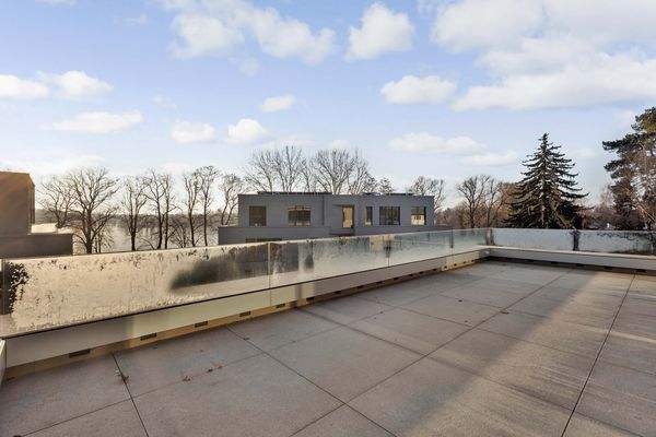 Exklusives Neubau Penthouse mit Seeblick und direkt am Ufer des Tegeler See