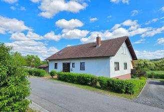 Wohnhaus im Bungalowstil