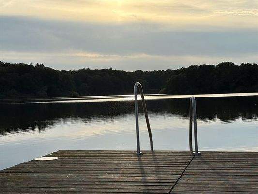 den Morgen am Bordesholmer See beginnen
