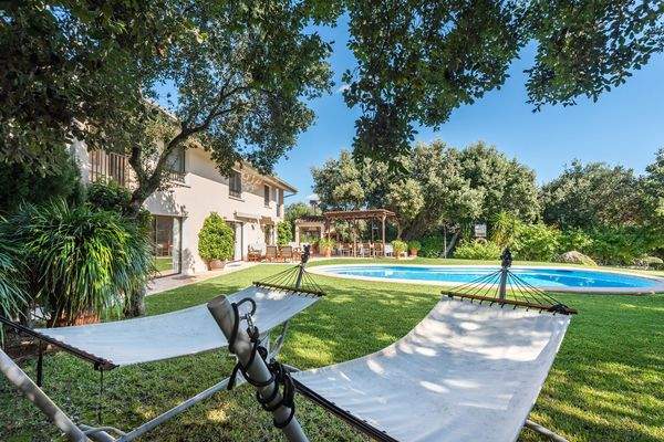 Garten mit Ruhebereich