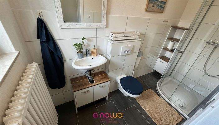 Gästebad mit Dusche