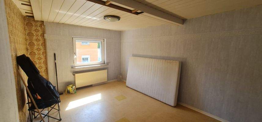 Zimmer 1. OG (2).jpg