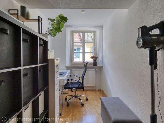 Schlafzimmer 2 - Kind / Büro