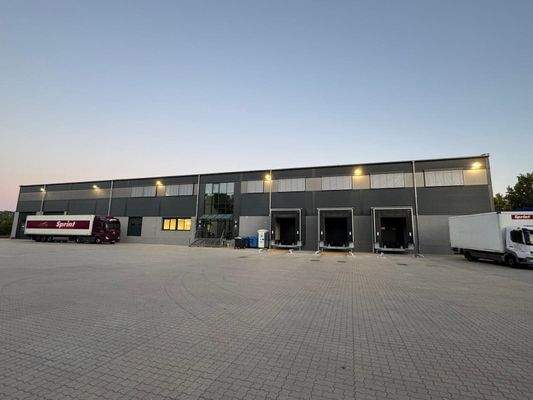 Leinestraße 10 Ost.jpg