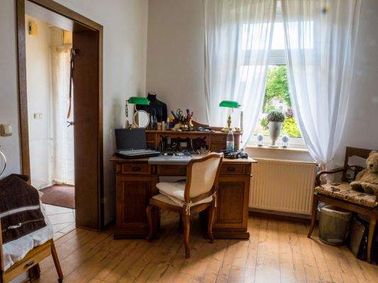 Wohnhaus EG Arbeitszimmer 8225.jpg