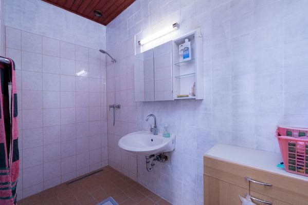Gästewohnung 1 - Badezimmer