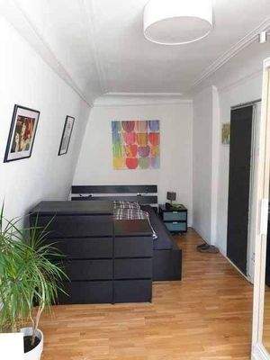 Büro / Schlafzimmer DG