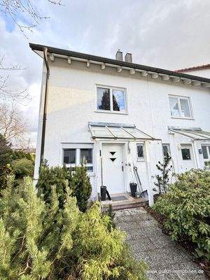 Hausansicht Eingangsbereich