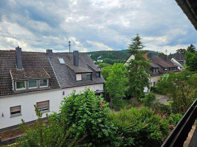Mehrfamilienhaus in Mayen - 3 Wohneinheiten mit Blick