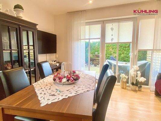 offener Wohn- Essbereich mit Zugang zur Terrasse!