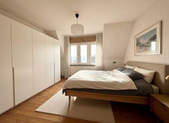 Elternschafzimmer OG virtuell möbliert 