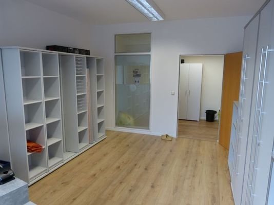 Büro 1