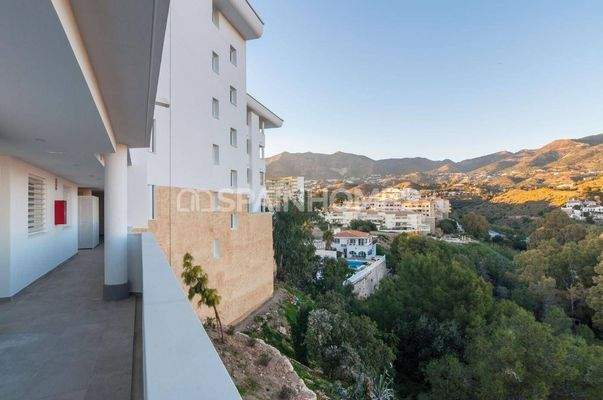 Stylish Penthouse in a Gated Complex in Fuengirola Malaga