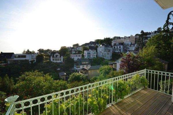 West-Balkon des 1. OGs.jpg