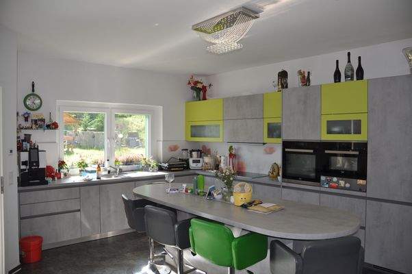 =?UTF-8?Q?Offene_K=C3=BCche_im_EG?=