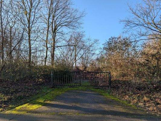 Ursprüngliche Zufahrt zum Vorgängerbau