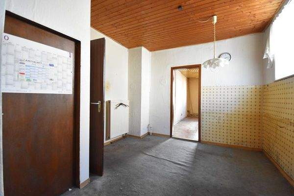 Durchgangszimmer im Erdgeschoss