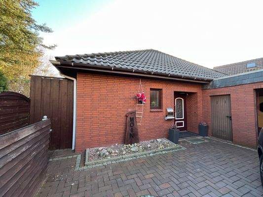 Bungalow_Außenansicht (2)