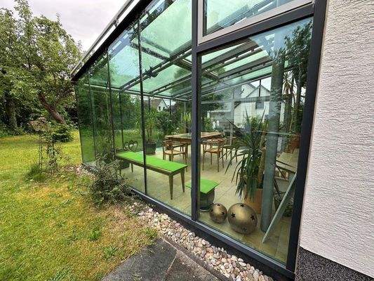 Wintergarten Außen.jpg