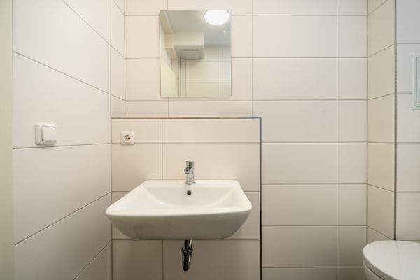 Klar. Hell. Zeitgemäß – das neue Duschbad im Überblick