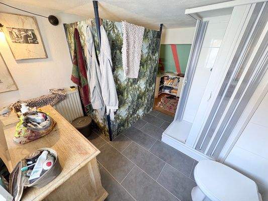 Badezimmer Ansicht 3