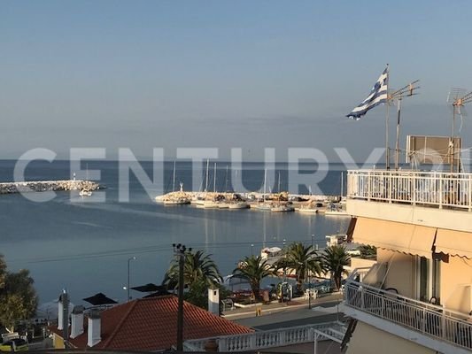 Ausblick von Balkon auf dem Hafen