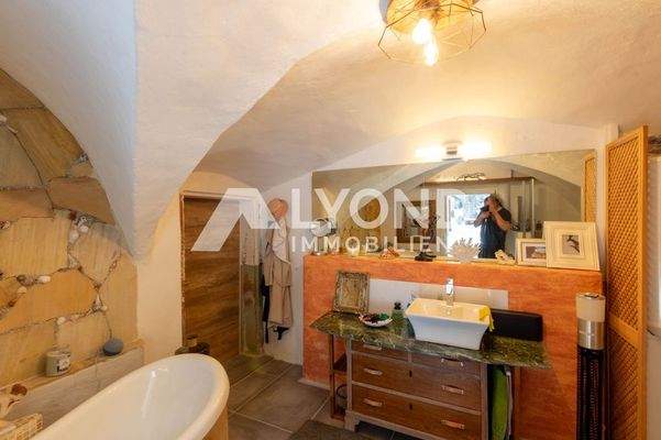 Erdgeschoss - Badezimmer