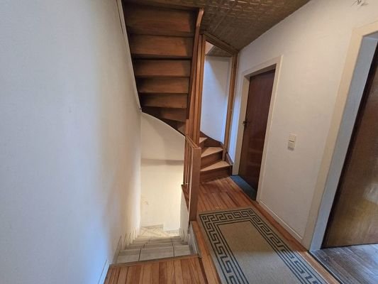 Treppe und Diele 2